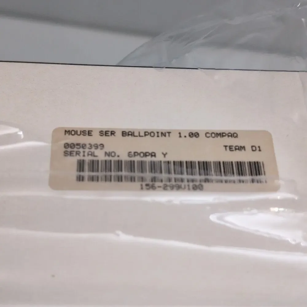 Vintage Microsoft Ballpoint Mouse 1.0 1990 9-pin Serial New (plastic is damaged)
